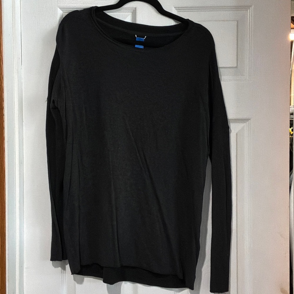 Kit and Ace Charcoal Long Sleeve Shirt